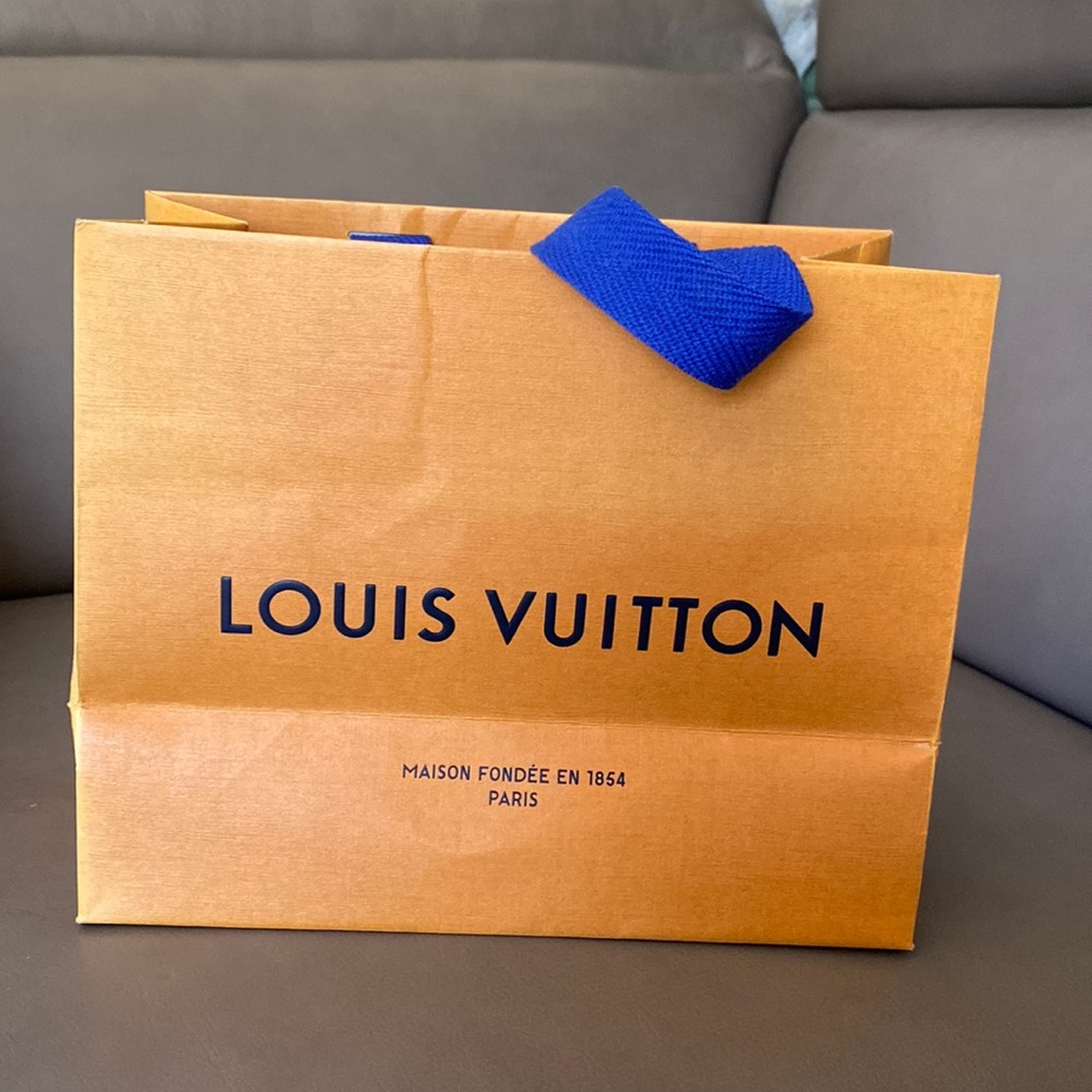 Louis Vuitton shopping tote small